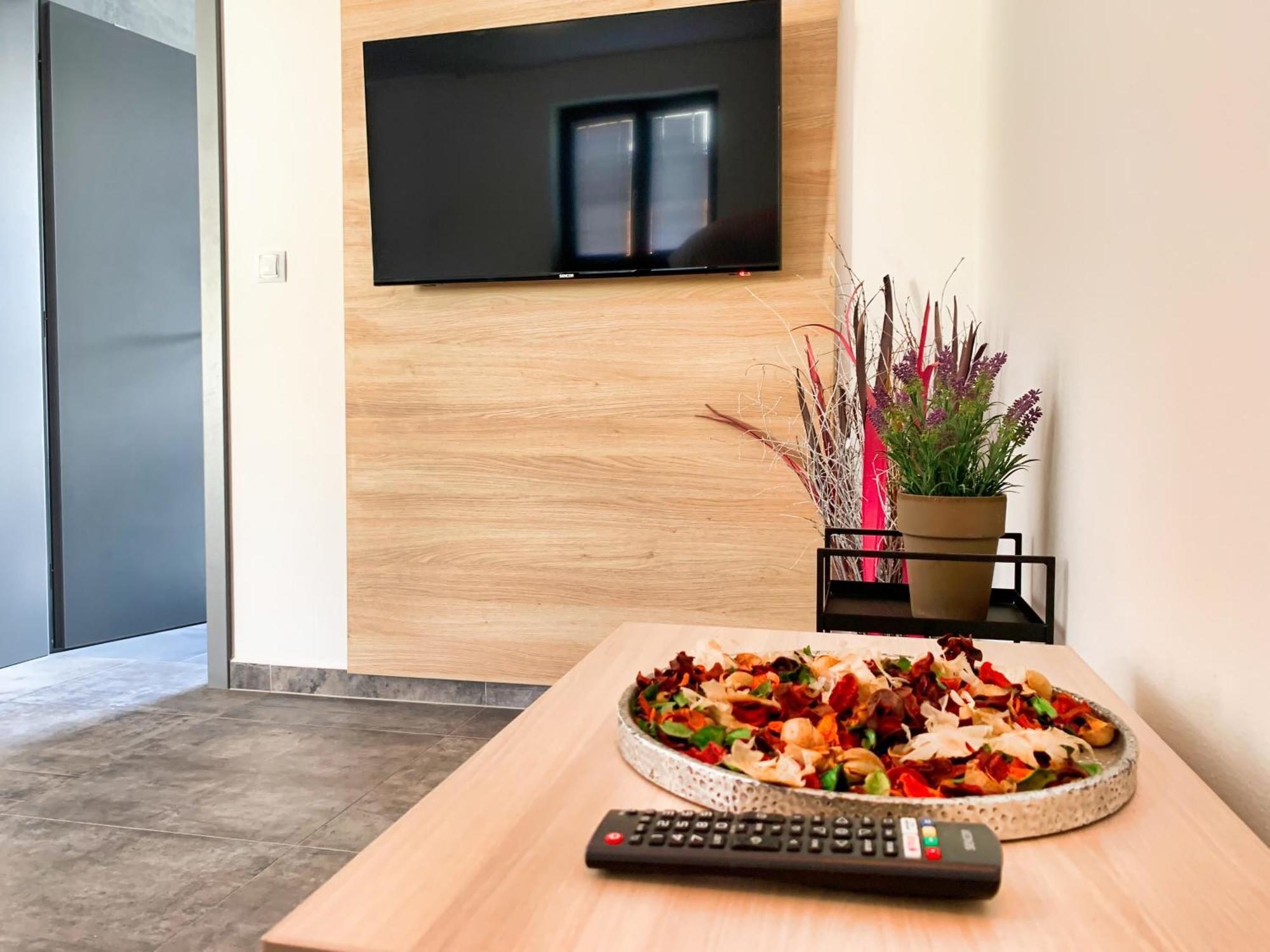Apartmanove Domy Lipno 1 フリンブルク エクステリア 写真