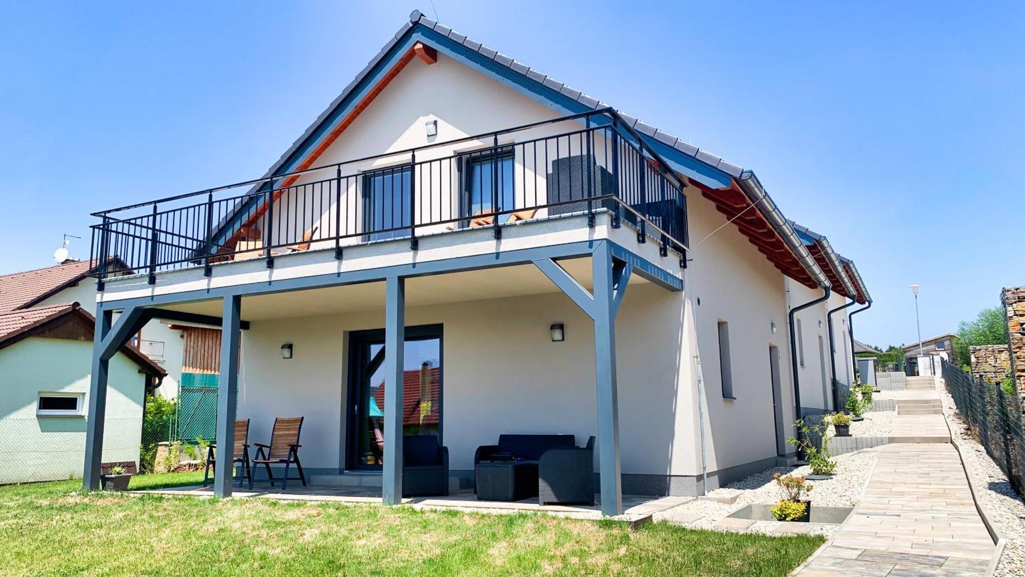 Apartmanove Domy Lipno 1 フリンブルク エクステリア 写真