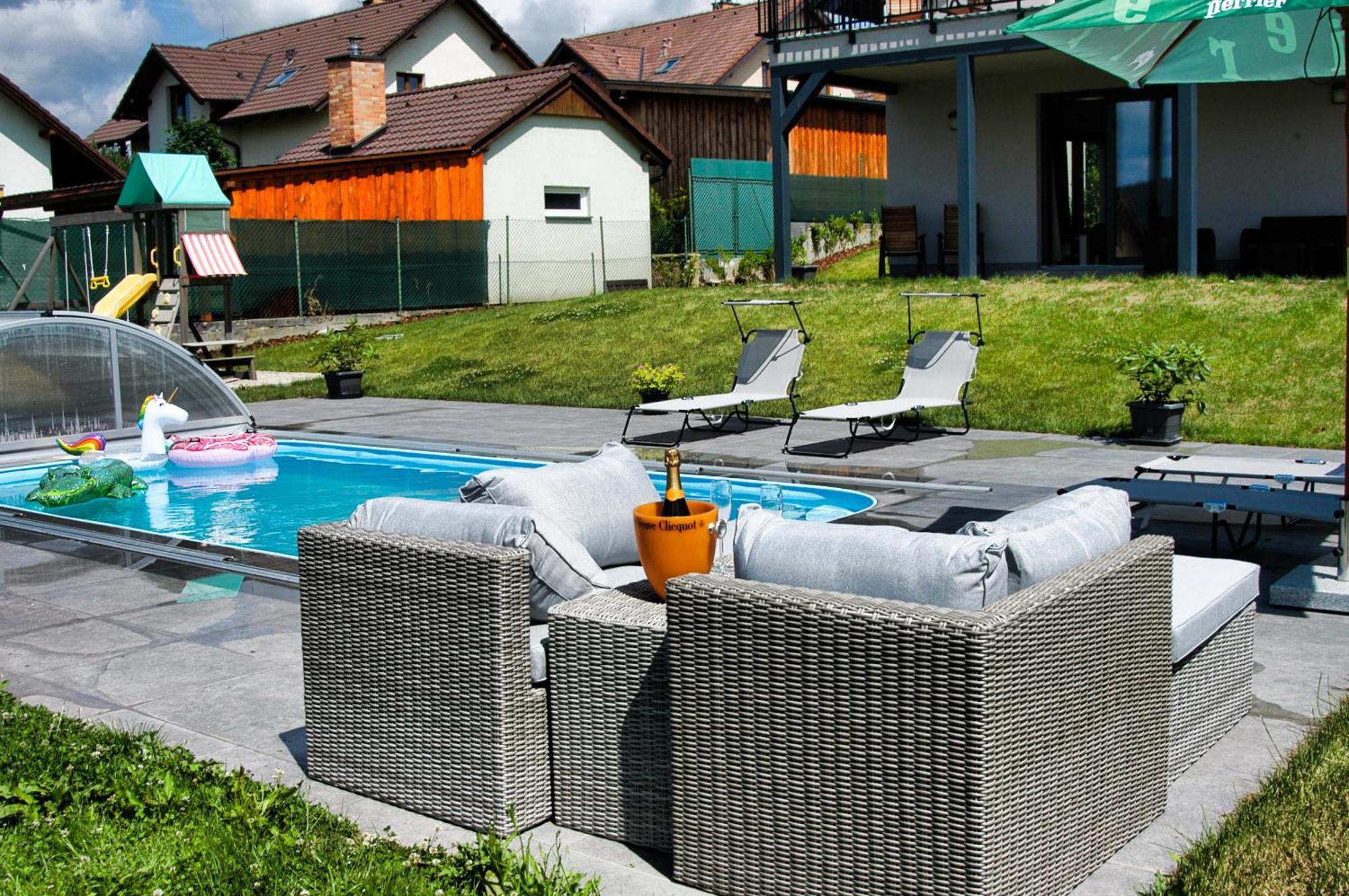Apartmanove Domy Lipno 1 フリンブルク エクステリア 写真